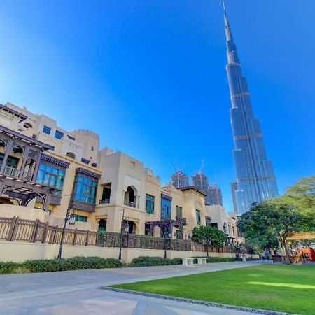 Durrani Homes - Unique Garden Apt at Souk Al Bahar besides Dubai Mall&Burjkhalifa with private jaccuzi Bagian luar foto