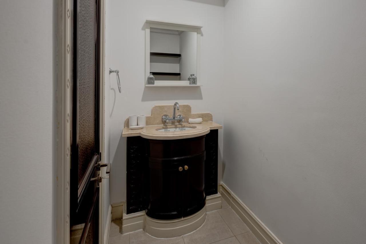 Durrani Homes - Unique Garden Apt at Souk Al Bahar besides Dubai Mall&Burjkhalifa with private jaccuzi Bagian luar foto